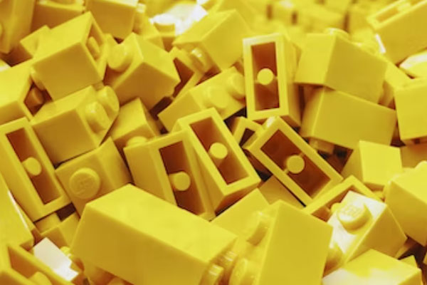  ��������Ӷ�ͯ���������ѵѧУ�շѶ���