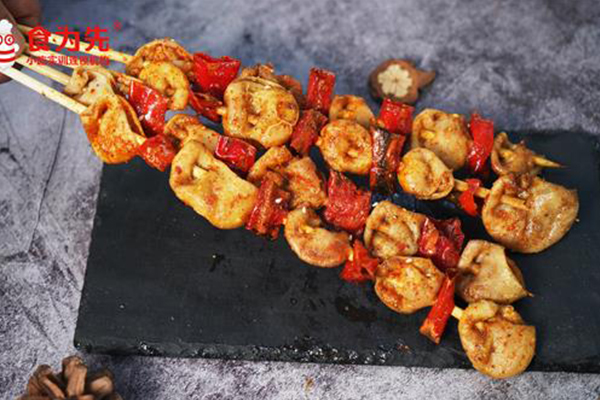 ����ʳΪ��С����ѵ