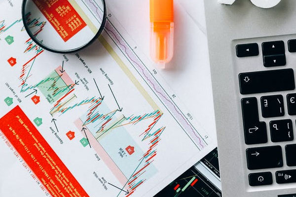 �ػʵ�����ʦ������ѵѧУ�ļҺ�