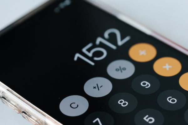 ��Ǩ����ʦ������ѵѧУ�ļҺ�