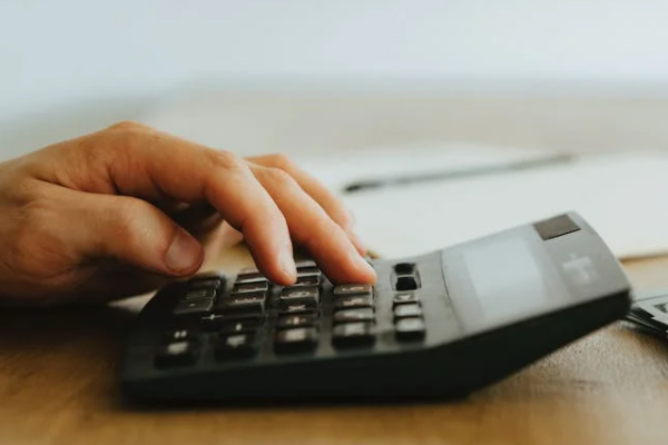 ��ɳ����ʦ������ѵѧУ�ļҺ�