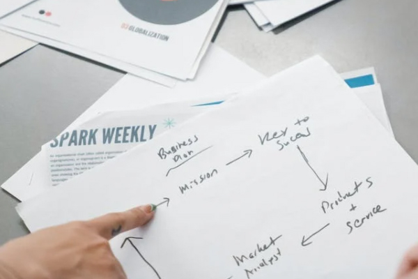 Т�о���ʦ������ѵѧУ�ļҺ�