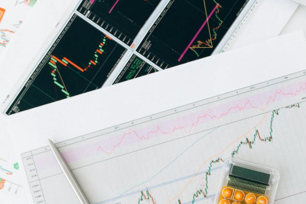 ��������ʦ������ѵѧУ�ļҺ�