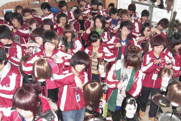 沧州港泰化妆培训学校