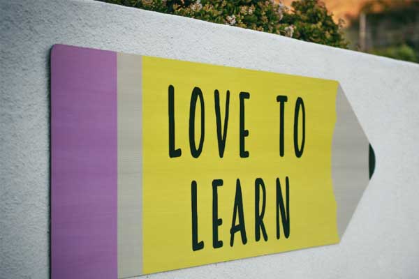 ����������Ӣ�����