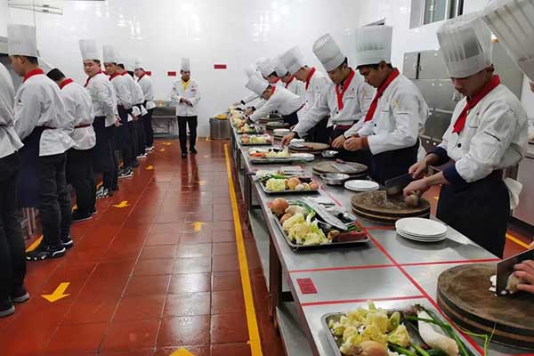 保定市虎振厨师学校地址电话