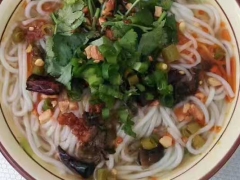 �����������С����ѵ/