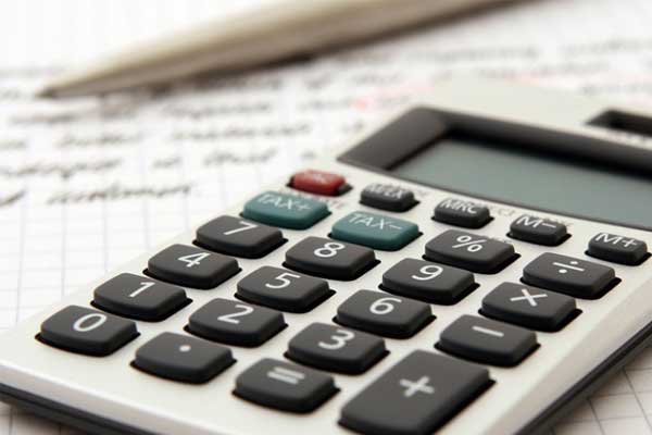 ���ݻ��ʵ��������ѵ�����Ǯ