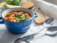 ��ݸʯ�������ѵ�ļҺ�/