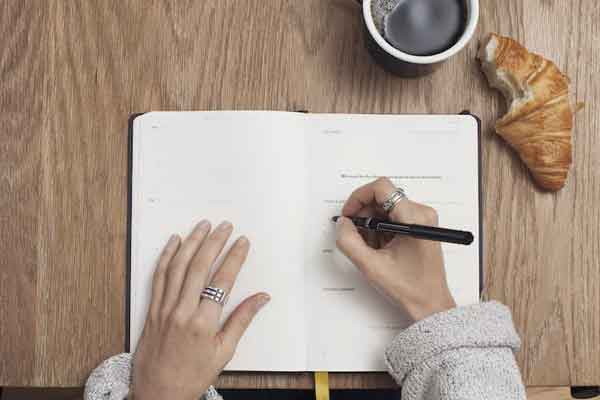 �ϲ���Ṥ���߿�����ѵ�����ĸ���