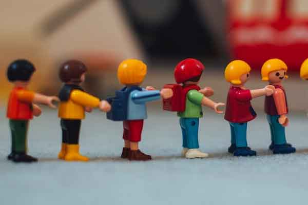 �����±����ٶ��˹����ܱ����ѵ��ĩ��γ�