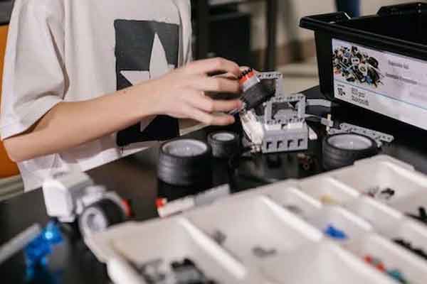 重庆南岸区少儿人工智能编程培训周末班课程