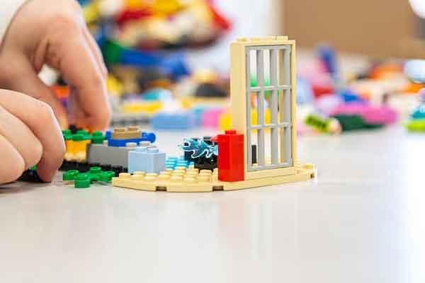 ��ɳܽ�����ٶ��˹����ܱ����ѵ��ĩ��γ�