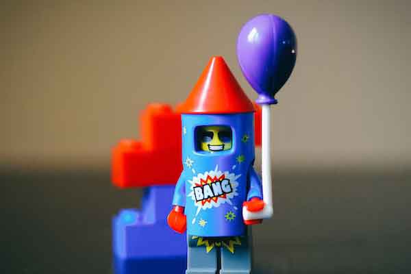 �����ٶ��˹����ܱ����ѵ��ĩ��γ�