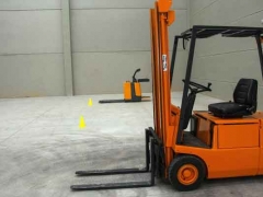 �����泵��ѵ����������/