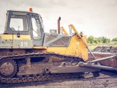 ����װ�ػ���ѵѧУ