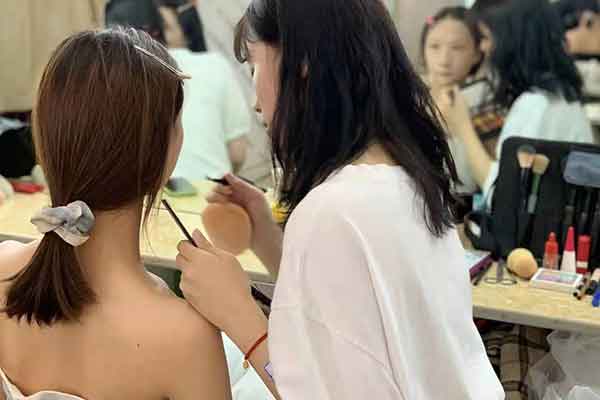 邢台化妆培训学校哪里有
