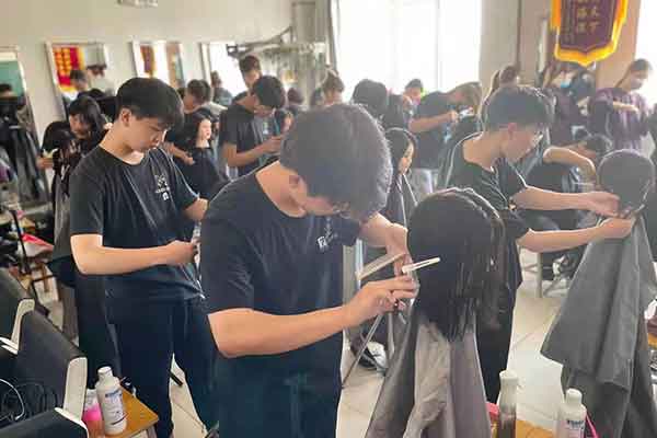 邢台美发学院速成班 - 邢台媚思嘉美发培训