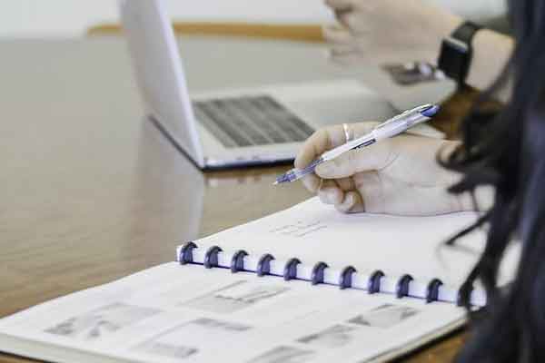 �����м�����ʦ������������