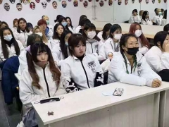 ����������ѵ�����ļҺ�_ѧ��_��ַ/