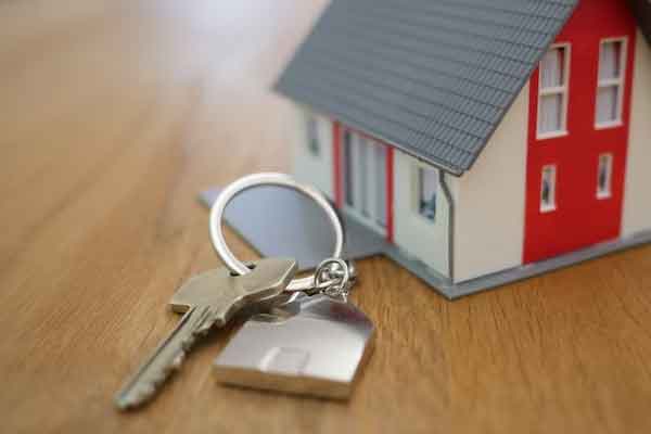 ɽ����ҵ�����ʸ�֤��ô��