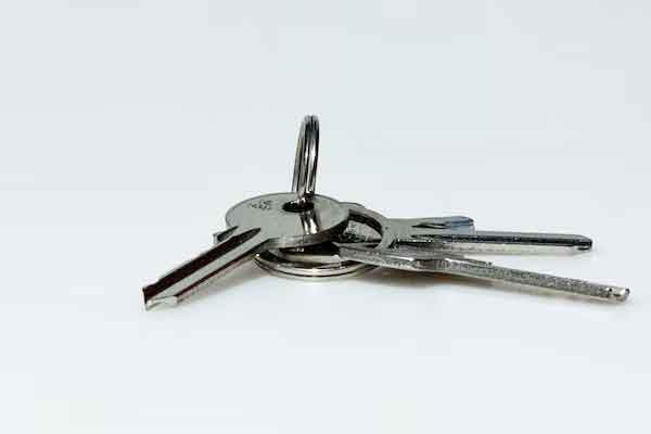 �ٹ���ҵ�����ʸ�֤��ô��