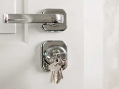 ������ҵ�����ʸ�֤��ô��/