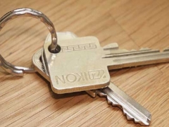 �Ĵ���ҵ�����ʸ�֤��ô��/