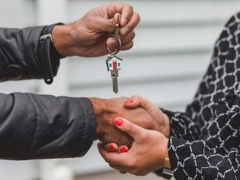 ����ˮ��ҵ�����ʸ�֤��ô��/