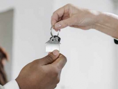 ������ҵ�����ʸ�֤��ô��/