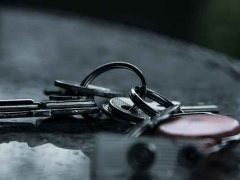 ��Ҵ��ҵ�����ʸ�֤��ô��/