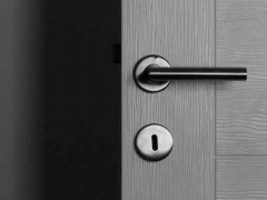 �ຣ��ҵ�����ʸ�֤��ô��/