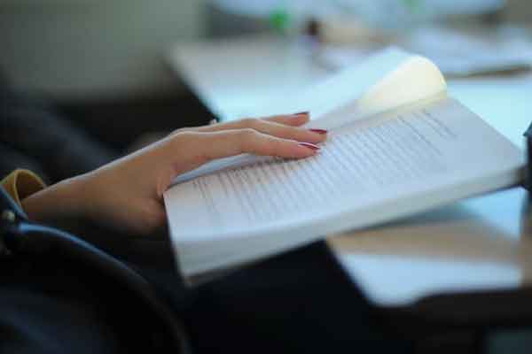 新西兰出国留学中介费用