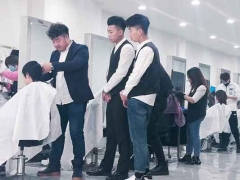 ����������ѵ�ļҺ�_��ַ_�绰/