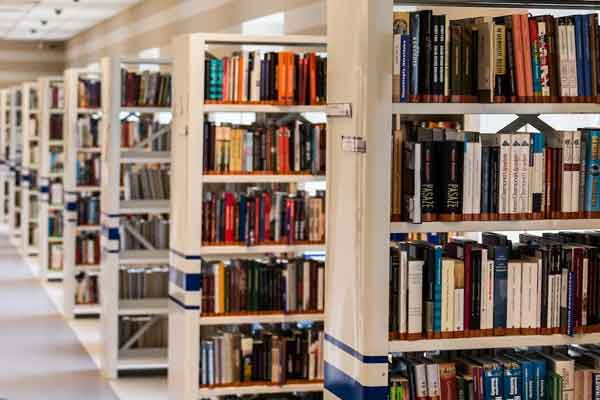 ���ǽ�ʦ��Ƹ������ѵ�����ĸ���