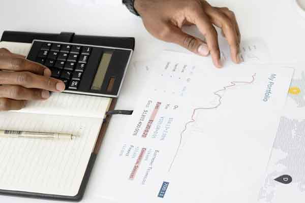 �Ϸ����������д�ҵ�ʸ�֤��ѵ