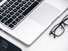 ��ɽ�ʺͻ����ѵѧУ��ô��/