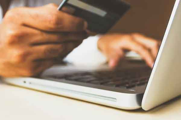 ����ʺͻ����ѵѧУ��ô��