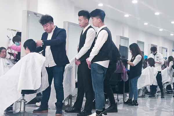 沈阳统丽精英美发师专科班