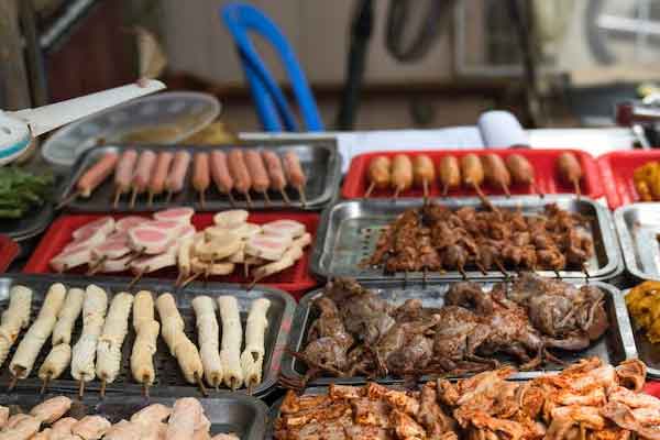 �人��ը������ѵ����ȽϺã�