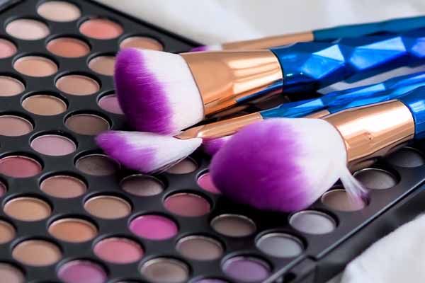 ����ѧ��ױ�ĵط�