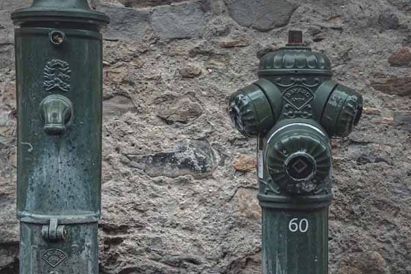 �������֤�������м������� ��ʲô��ͬ