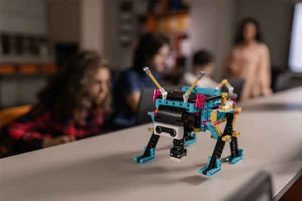 �ٶ������˱�̽���