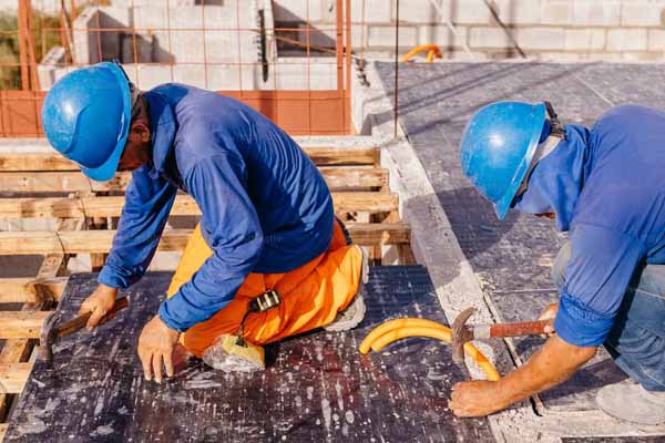 ɽ����������ʦ������γ�