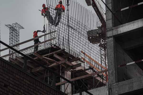 ������������ʦ������γ�